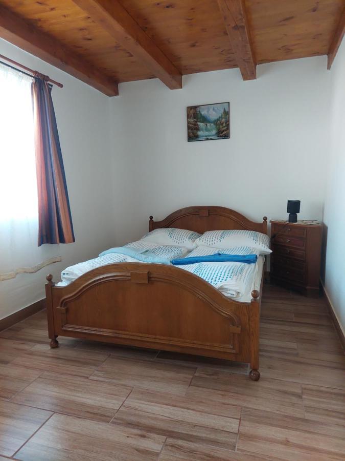 Villa Orban Nyaralohaz Kovagoors Exterior foto